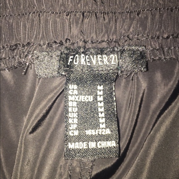 pants - Picture 4 of 4